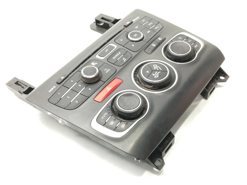 Recambio de mando calefaccion / aire acondicionado para citroën ds4 design referencia OEM IAM FMUXCEM00  