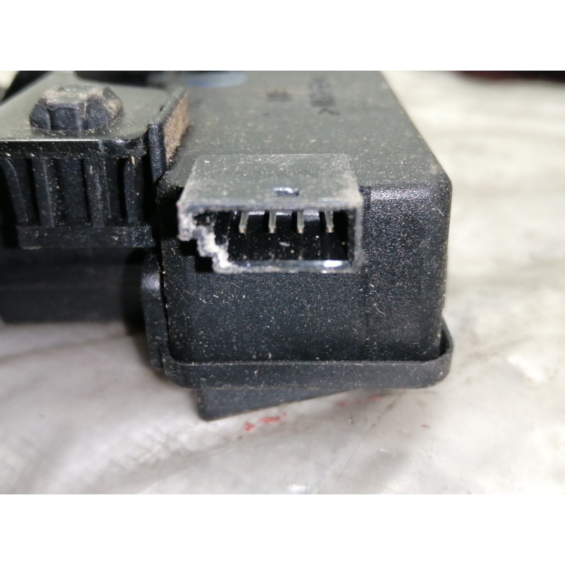 Recambio de cerradura maletero / porton para bmw serie 3 coupe (e46) 328 ci referencia OEM IAM 8196401  