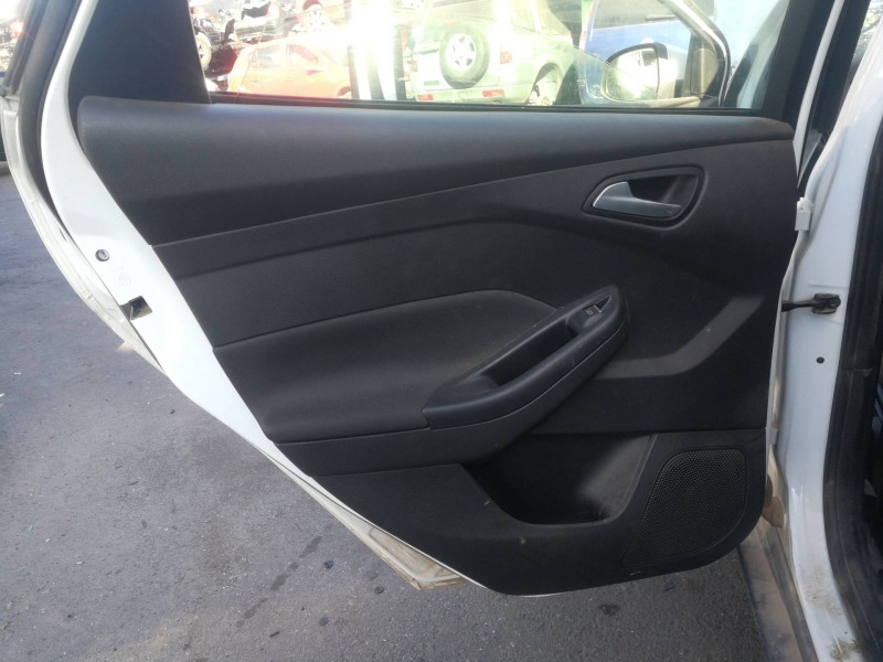Recambio de guarnecido puerta trasera izquierda para ford focus lim. business referencia OEM IAM F1EBA27407EB1F50 FMF03W61161020