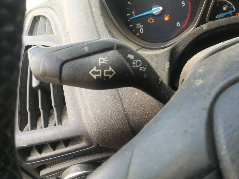 Recambio de mando intermitentes para ford focus lim. business referencia OEM IAM AV6T13335AE  