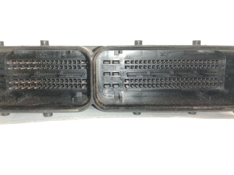 Recambio de centralita motor uce para opel insignia berlina cosmo referencia OEM IAM 55577674 0281017452 1039S46100