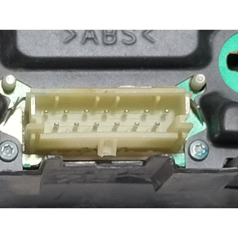 Recambio de cuadro instrumentos para opel meriva cosmo referencia OEM IAM 13173375XJ 13173375XJ 