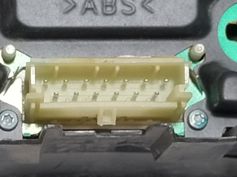 Recambio de cuadro instrumentos para opel meriva cosmo referencia OEM IAM 13173375XJ 13173375XJ 