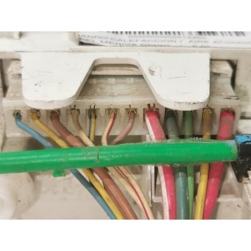 Recambio de mando calefaccion / aire acondicionado para opel meriva cosmo referencia OEM IAM 13130493  