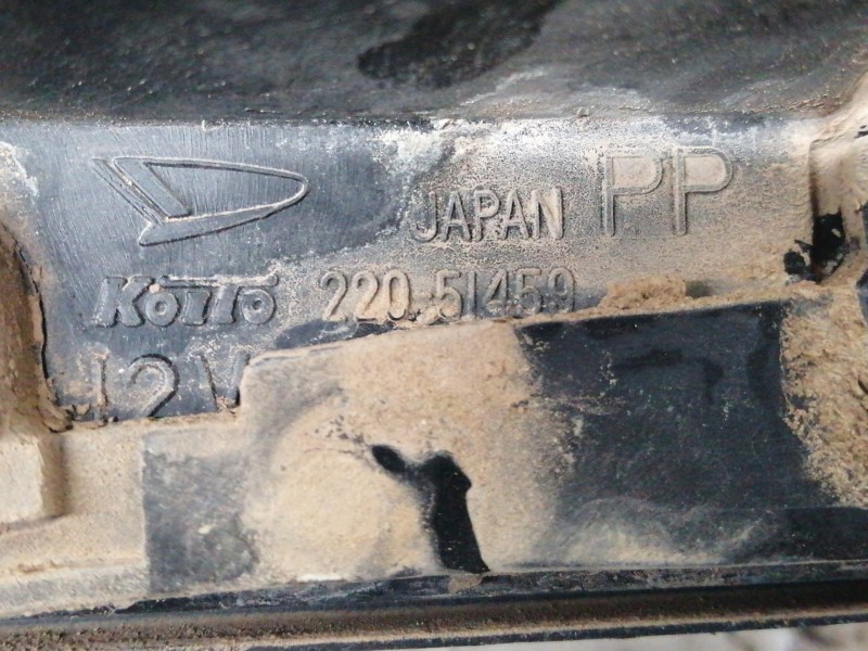 Recambio de piloto trasero derecho para daihatsu feroza f300lg referencia OEM IAM 22051459  