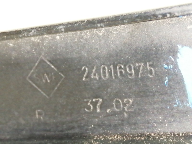 Recambio de brazo limpia delantero izquierdo para bmw x5 (e53) 4.4i automático referencia OEM IAM 24016975  