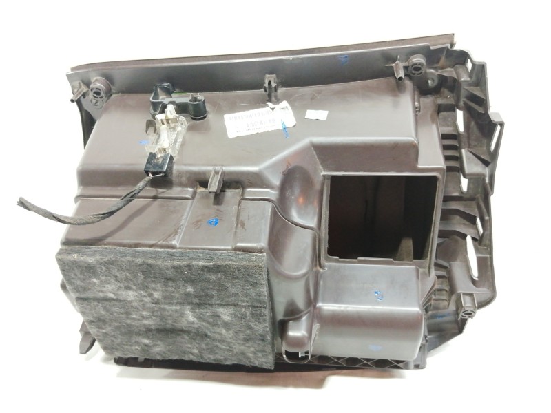 Recambio de guantera para opel insignia berlina cosmo referencia OEM IAM 13273295  