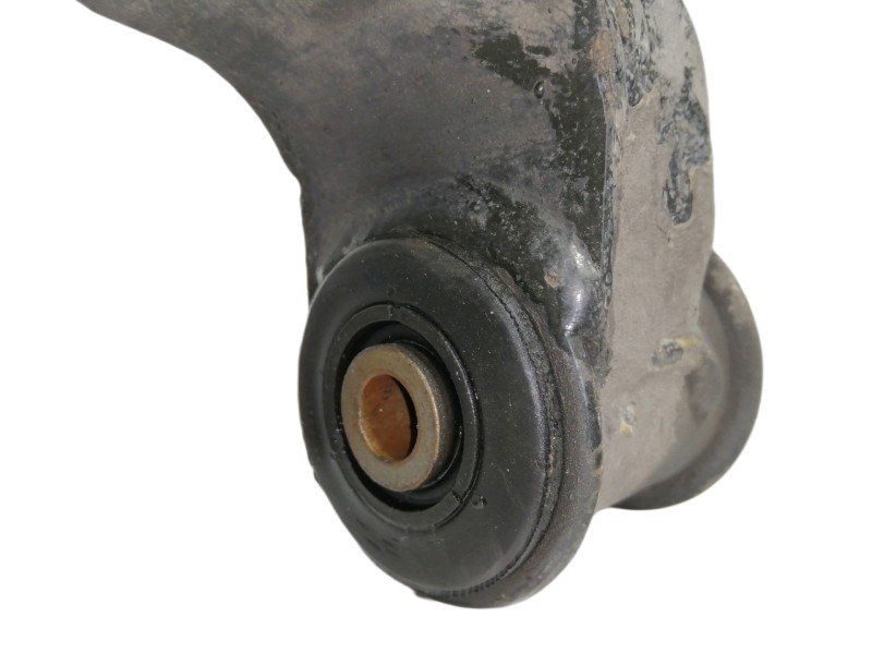 Recambio de brazo suspension inferior delantero derecho para mercedes-benz sprinterii (furg. distrib. carga)(reserve) 310/313/31