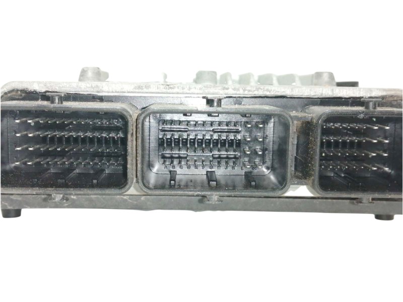 Recambio de centralita motor uce para citroën c5 berlina exclusive referencia OEM IAM 5WS40388CT  