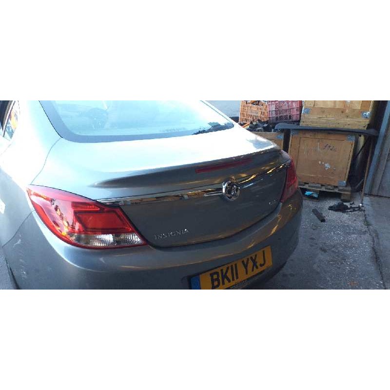 Recambio de porton trasero para opel insignia berlina cosmo referencia OEM IAM TAPAMALETERO  