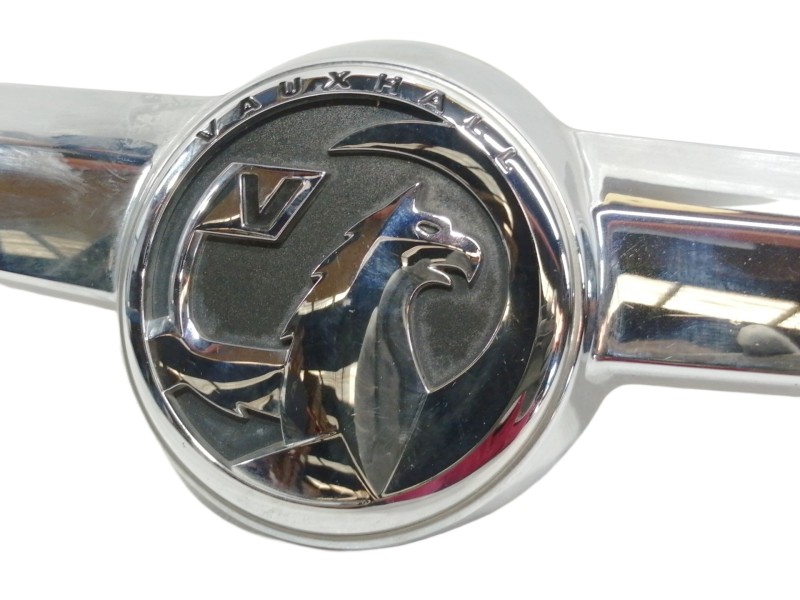 Recambio de maneta exterior porton para opel insignia berlina cosmo referencia OEM IAM 13244389  