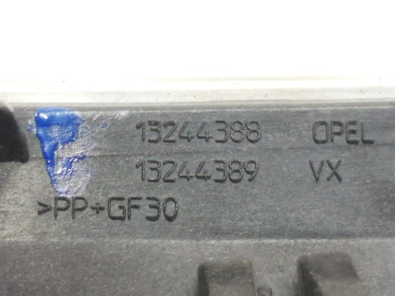 Recambio de maneta exterior porton para opel insignia berlina cosmo referencia OEM IAM 13244389  