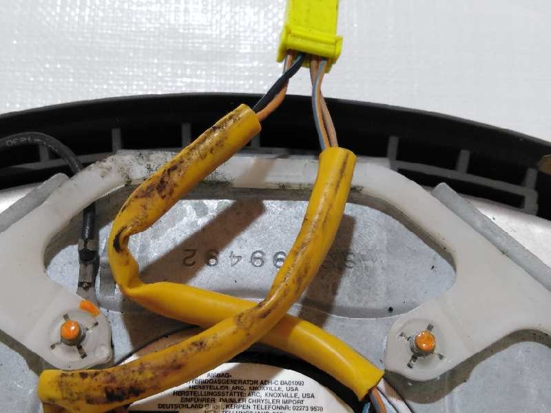 Recambio de airbag delantero izquierdo para chrysler voyager (rg) 2.5 crd lx referencia OEM IAM VT3482A  