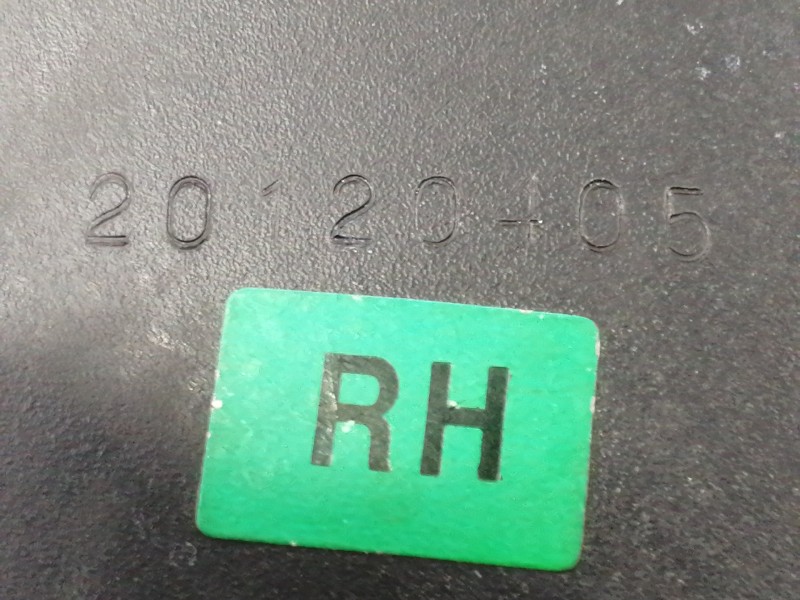 Recambio de enganche cinturon trasero derecho para cupra ateca 2.0tsi 4drive referencia OEM IAM 20120405  