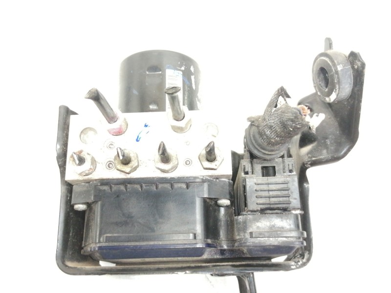 Recambio de abs para opel insignia berlina cosmo referencia OEM IAM 22757649  