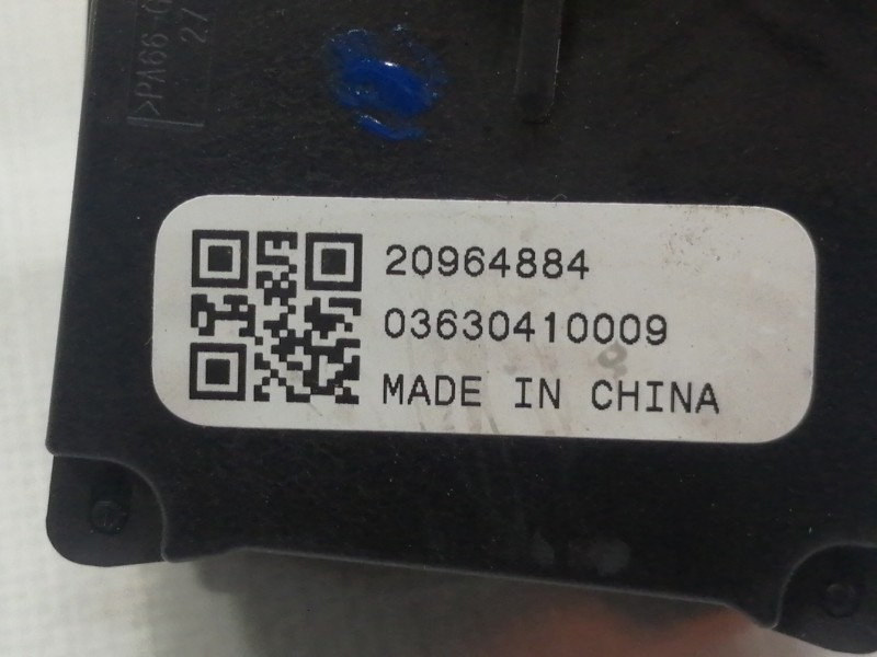 Recambio de mando limpia para opel insignia berlina cosmo referencia OEM IAM 20964884 03630410009 