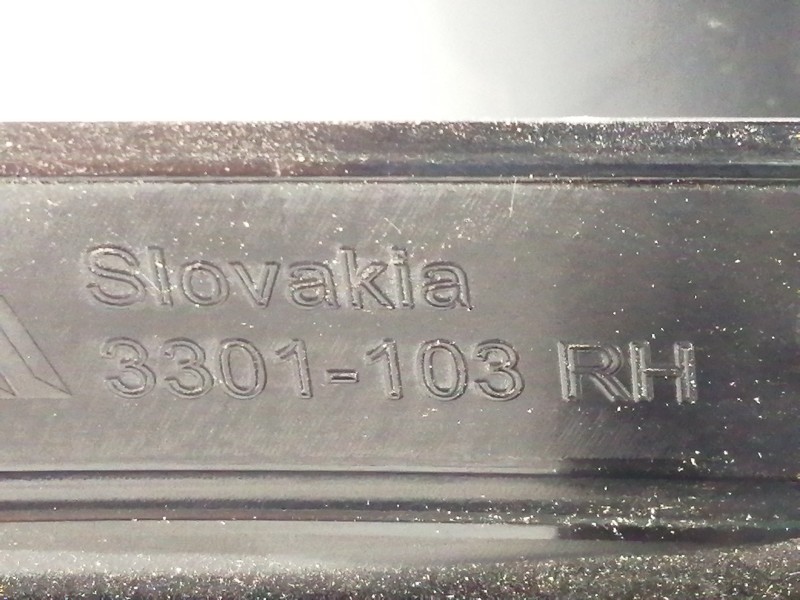 Recambio de retrovisor derecho para suzuki swift azg (nz) referencia OEM IAM 3301103RH  