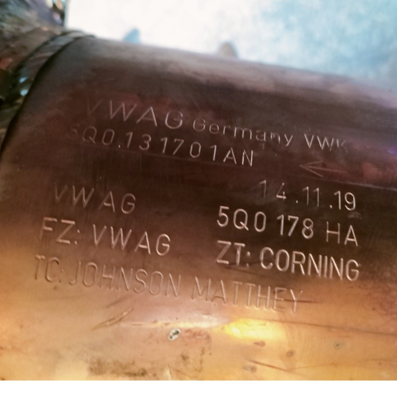 Recambio de tubo escape completo para cupra ateca 2.0tsi 4drive referencia OEM IAM 5Q0131701AN 300253719A / 5Q0131731Q 5Q0131783