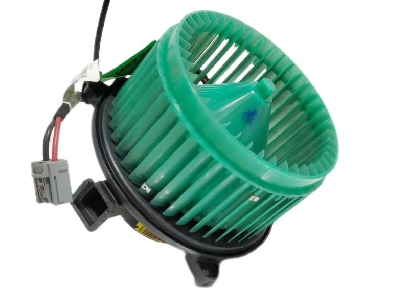 Recambio de motor calefaccion para opel insignia berlina cosmo referencia OEM IAM 5242673301  