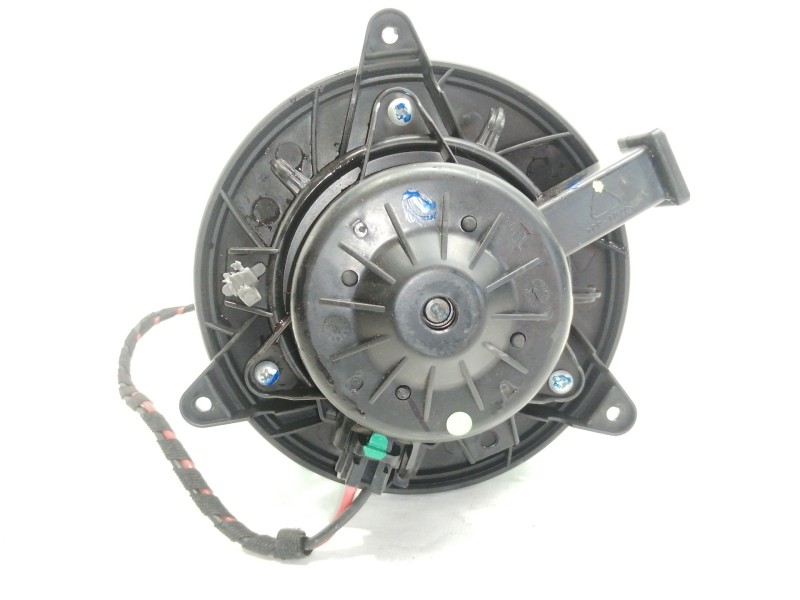 Recambio de motor calefaccion para opel insignia berlina cosmo referencia OEM IAM 5242673301  