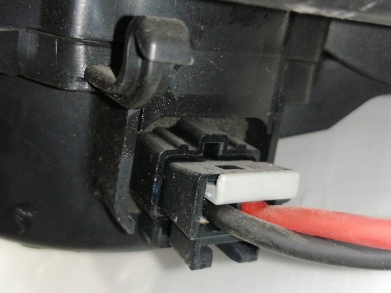 Recambio de motor calefaccion para opel insignia berlina cosmo referencia OEM IAM 5242673301  