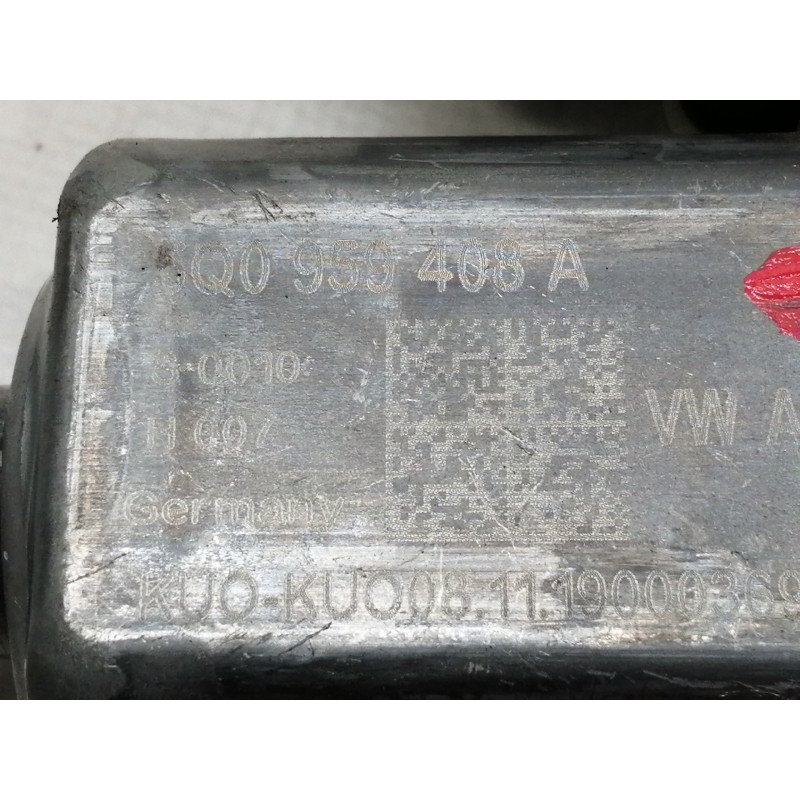 Recambio de motor elevalunas trasero derecho para cupra ateca 2.0tsi 4drive referencia OEM IAM 5Q0959408A  