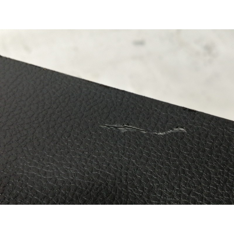 Recambio de apoyabrazos central para cupra ateca 2.0tsi 4drive referencia OEM IAM 575863243  