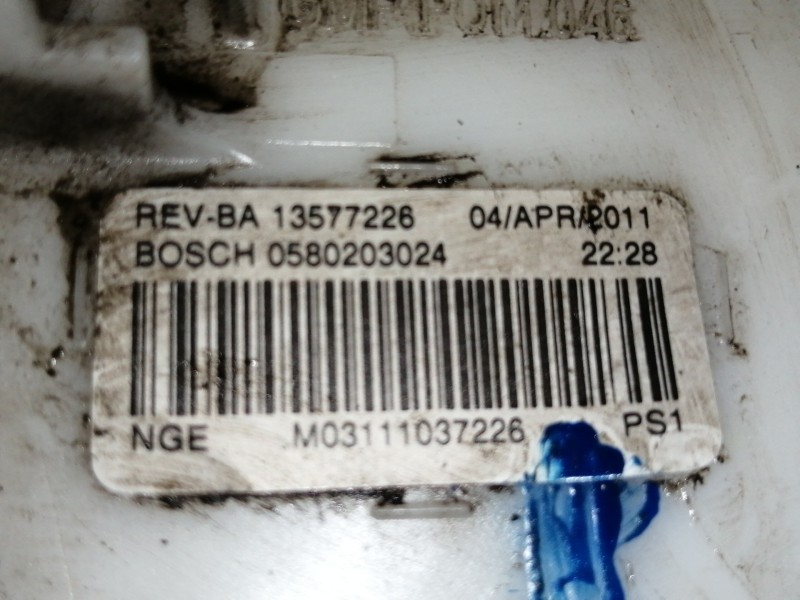 Recambio de aforador para opel insignia berlina cosmo referencia OEM IAM 13577226  