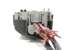 Recambio de caja reles / fusibles para opel insignia berlina cosmo referencia OEM IAM 13222786   2