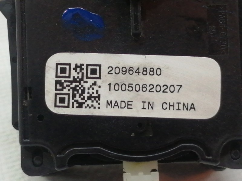 Recambio de mando intermitentes para opel insignia berlina cosmo referencia OEM IAM 20964880  