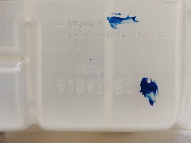 Recambio de deposito expansion para opel insignia berlina cosmo referencia OEM IAM 13220124  