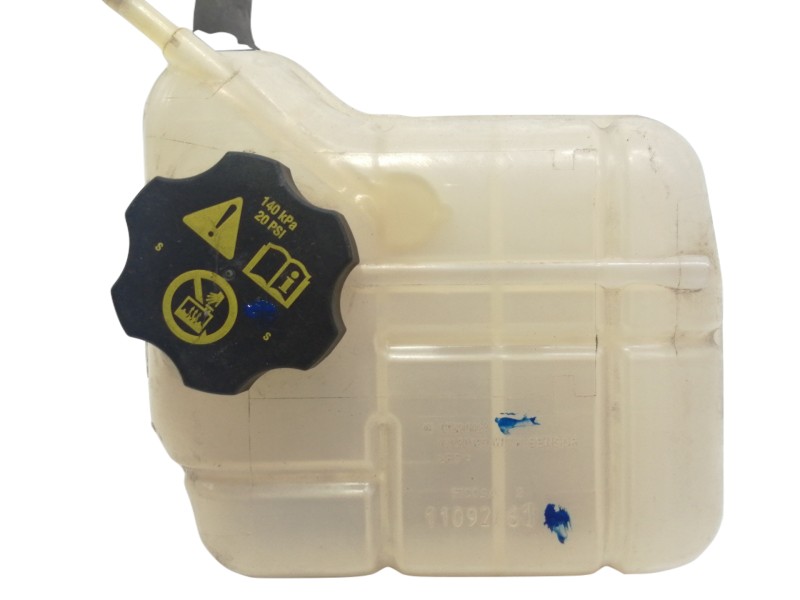 Recambio de deposito expansion para opel insignia berlina cosmo referencia OEM IAM 13220124  