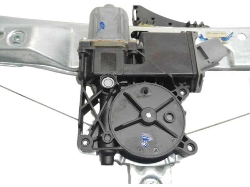 Recambio de elevalunas trasero derecho para opel insignia berlina cosmo referencia OEM IAM 20952451 966307104 966309102