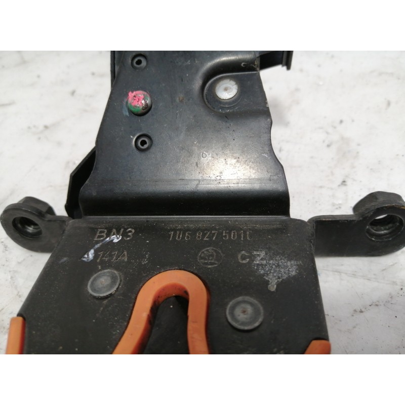 Recambio de cerradura maletero / porton para skoda octavia combi (1u5) elegance referencia OEM IAM 1U6827501C A141A 