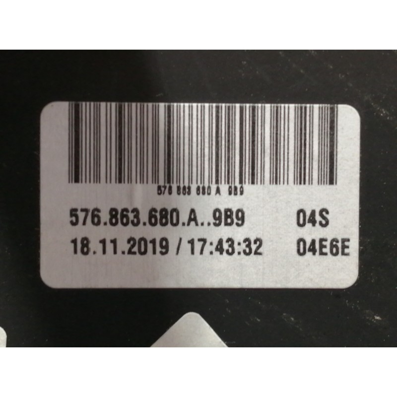 Recambio de salpicadero para cupra ateca 2.0tsi 4drive referencia OEM IAM 576863681ABC  