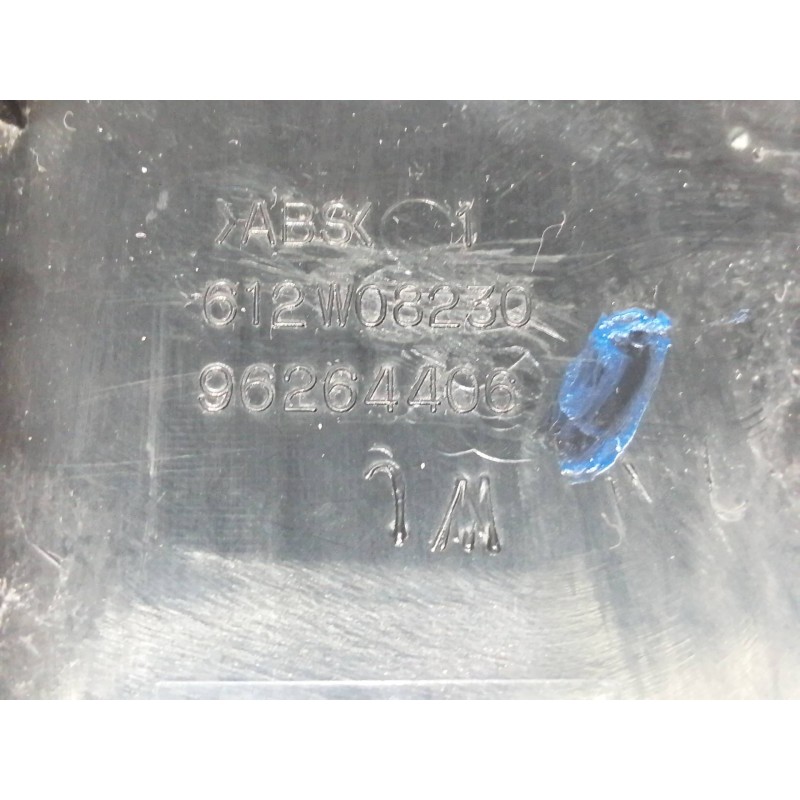 Recambio de mando elevalunas delantero derecho para daewoo tacuma se referencia OEM IAM 612W08230  