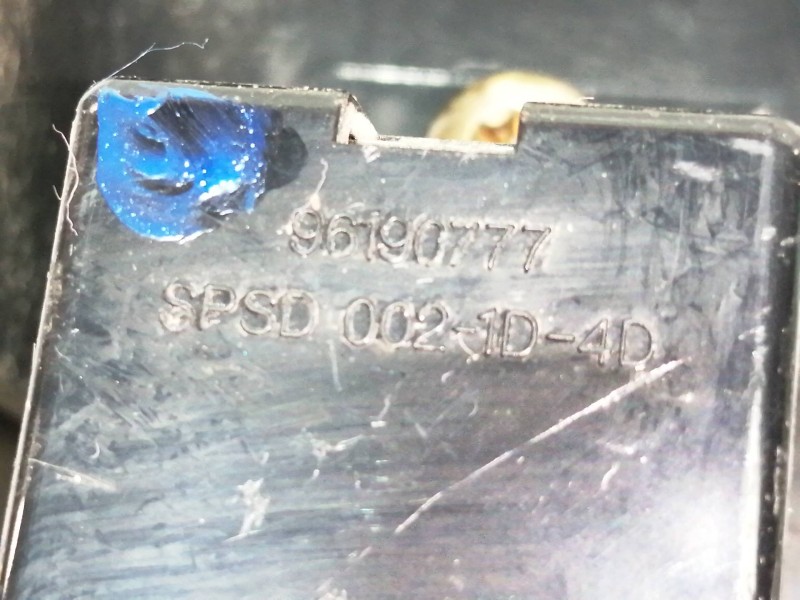 Recambio de mando elevalunas delantero derecho para daewoo tacuma se referencia OEM IAM 612W08230  