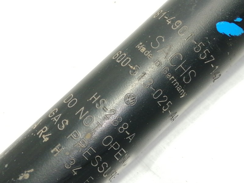 Recambio de amortiguador trasero derecho para volkswagen polo (9n1) trendline referencia OEM IAM 814901557142 6Q0513025AA HS288A