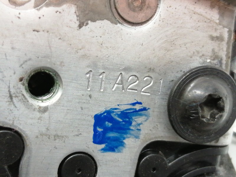 Recambio de cerradura puerta trasera derecha para opel insignia berlina cosmo referencia OEM IAM 13578023  