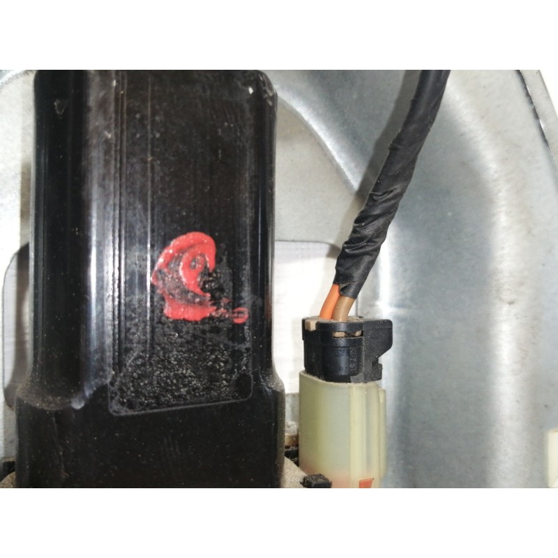 Recambio de elevalunas delantero izquierdo para hyundai tucson (jm) 2.0 comfort referencia OEM IAM 824702E010  