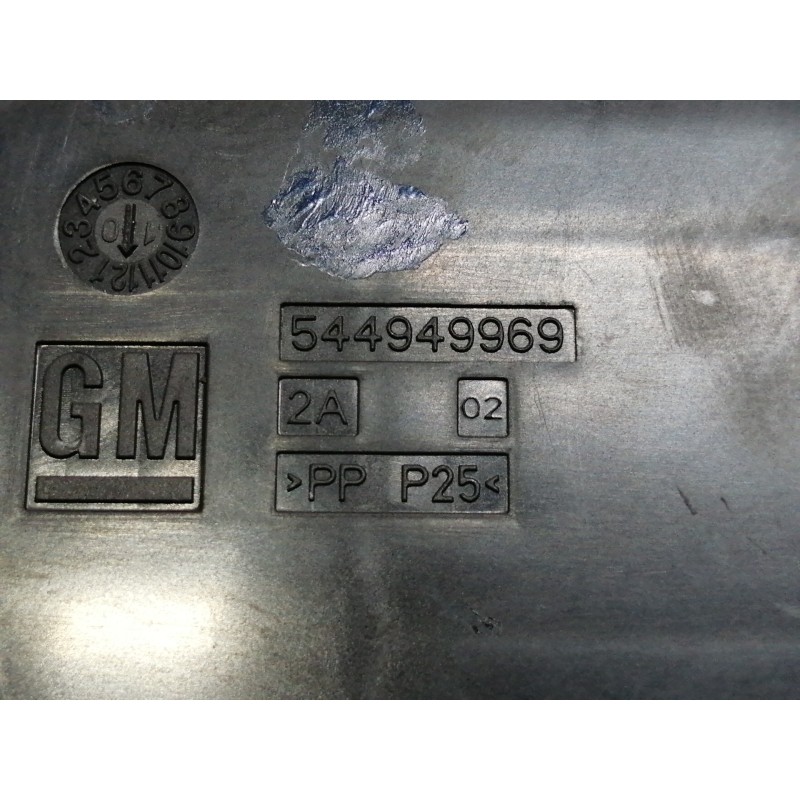 Recambio de caja reles / fusibles para opel insignia berlina cosmo referencia OEM IAM 13277321  