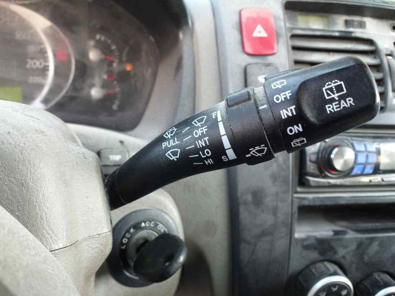 Recambio de mando limpia para hyundai tucson (jm) 2.0 comfort referencia OEM IAM 621W05200  