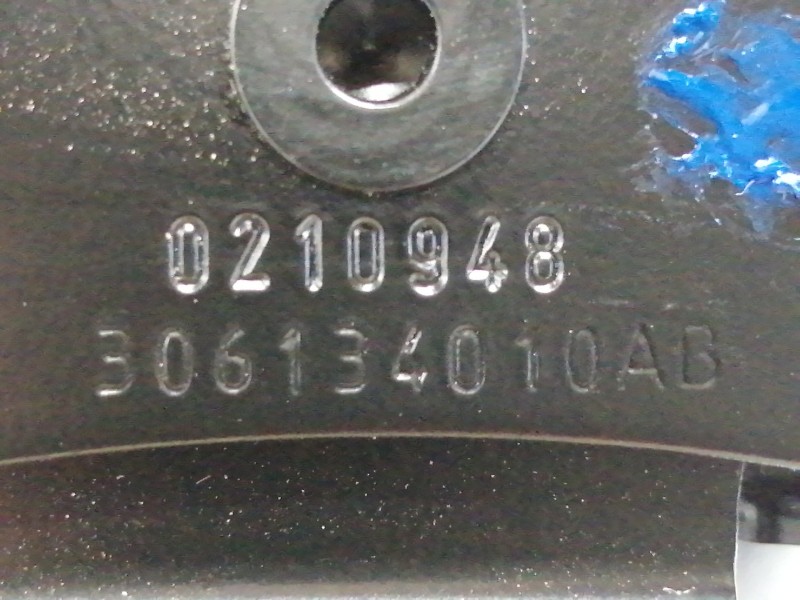 Recambio de cinturon seguridad trasero izquierdo para opel insignia berlina cosmo referencia OEM IAM 13267148 A045014 306134010A