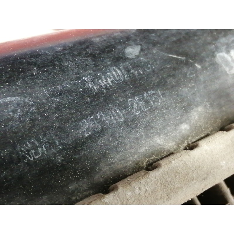 Recambio de radiador agua para hyundai tucson (jm) 2.0 comfort referencia OEM IAM 253102E15  