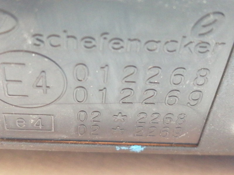 Recambio de retrovisor derecho para hyundai tucson (jm) 2.0 comfort referencia OEM IAM 012268 012269 