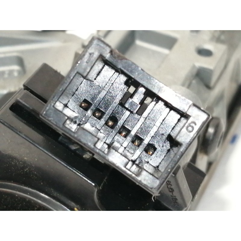 Recambio de conmutador de arranque para opel insignia berlina cosmo referencia OEM IAM 20939745  