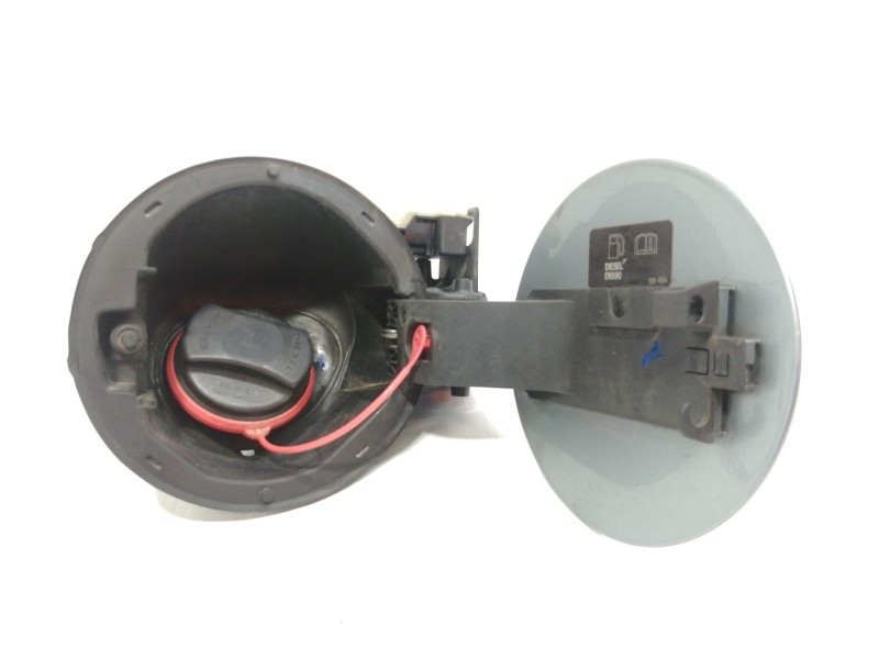 Recambio de tapa exterior combustible para opel insignia berlina cosmo referencia OEM IAM 13244485  