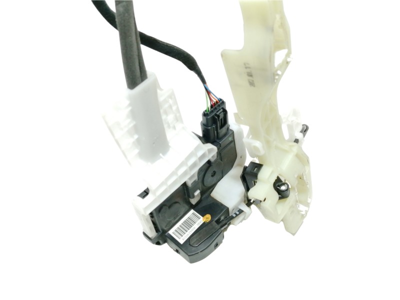 Recambio de cerradura puerta delantera izquierda para hyundai ix35 classic 2wd referencia OEM IAM 813102Y010  