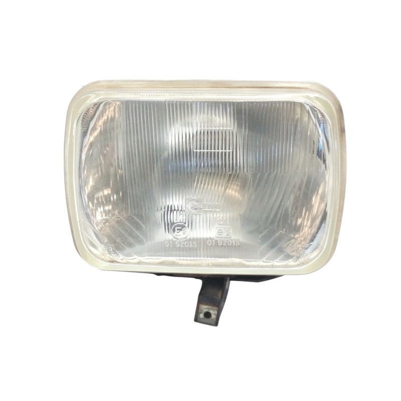 Recambio de faro derecho para renault rapid/express (f40) 1.6 d familiar (f404) referencia OEM IAM 061277  