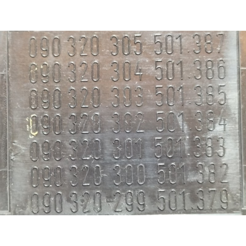 Recambio de mando limpia para opel corsa a gl referencia OEM IAM 090320305501387 090320304501386 090320303501385